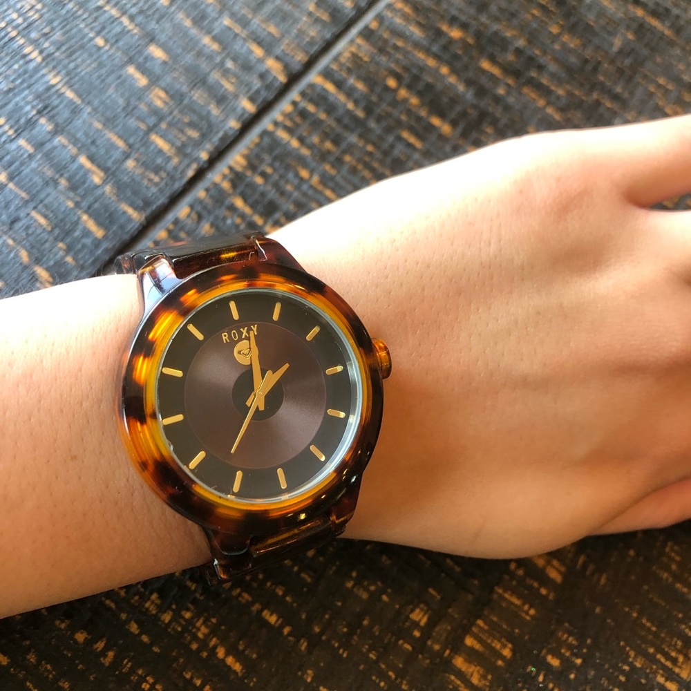 Roxy Watch